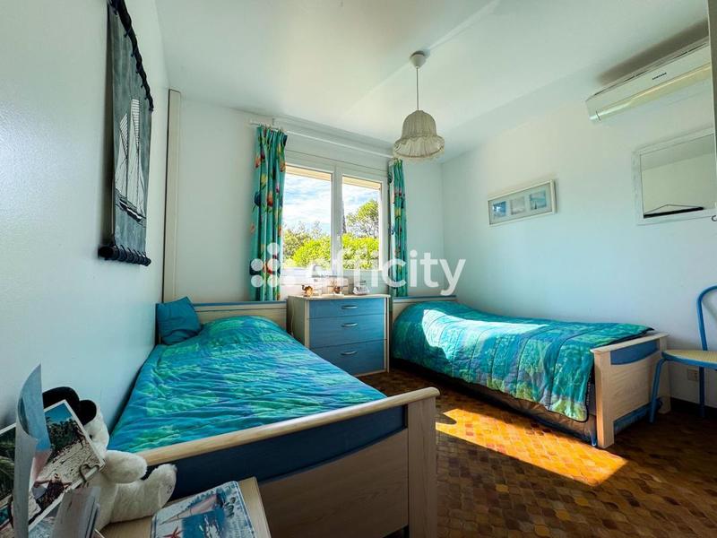 Maison - 145 m² - 5 pièces