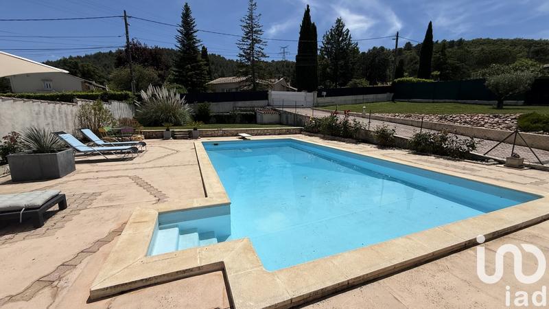 Maison - 190 m² - 7 pièces