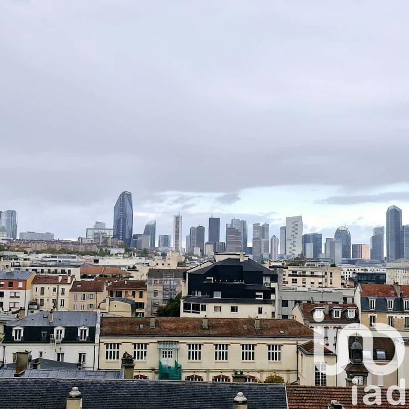 Appartement - 99 m² - 4 pièces