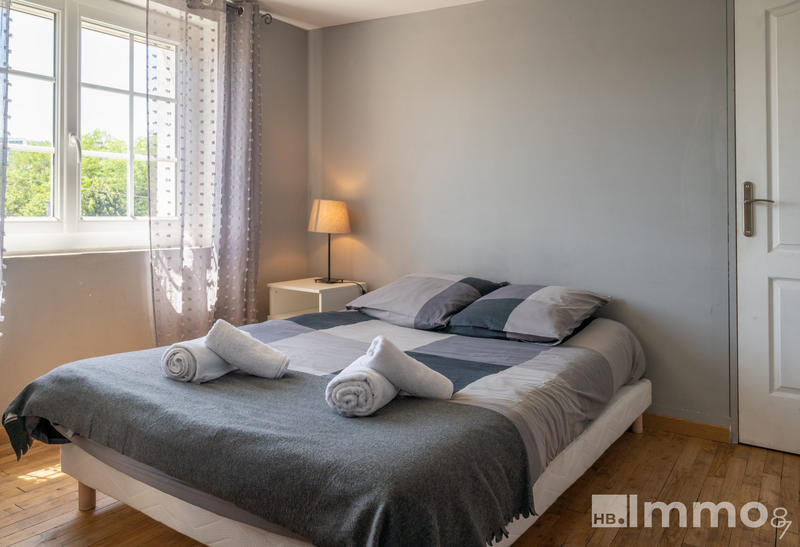 Maison - 135 m² - 8 pièces