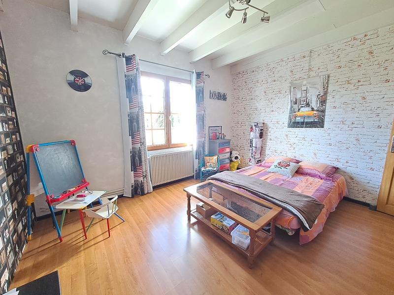 Maison - 196 m² - 7 pièces