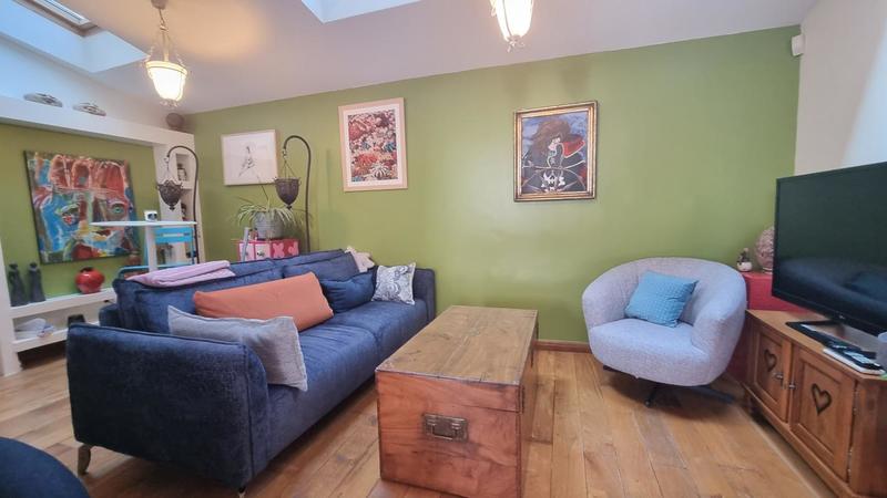 Loft - 138 m² - 6 pièces