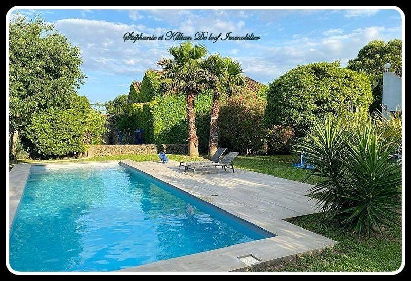 Maison - 250 m² - 7 pièces