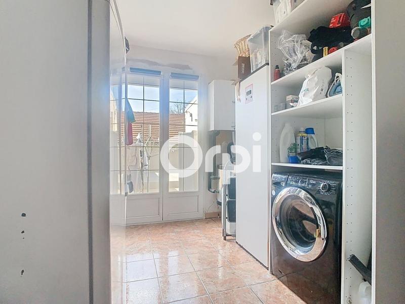 Maison - 191 m² - 5 pièces