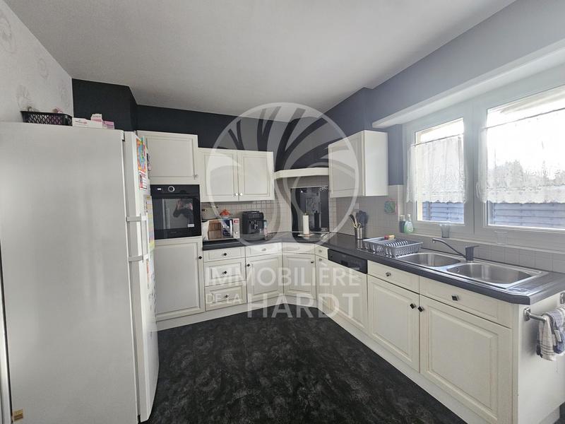 Maison - 102 m² - 5 pièces