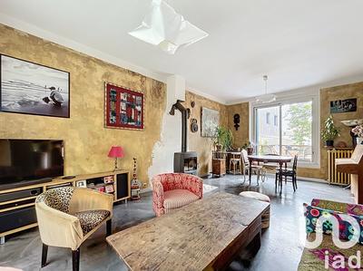 Maison - 185 m² - 7 pièces