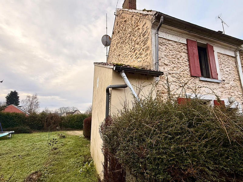 Maison - 85 m² - 4 pièces