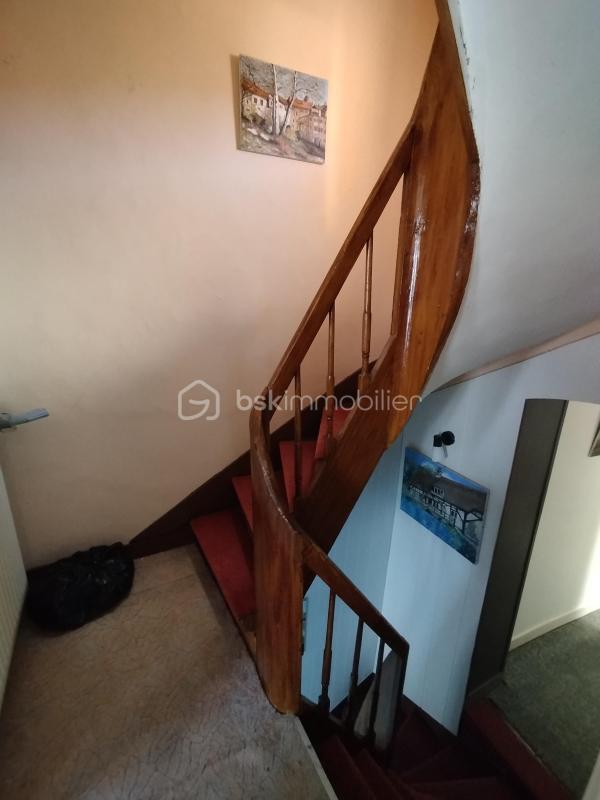 Maison de ville - 80 m² - 5 pièces