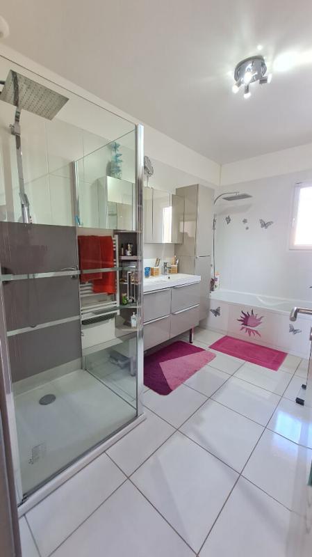 Villa - 94 m² - 4 pièces