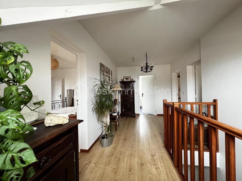 Maison - 145 m² - 7 pièces