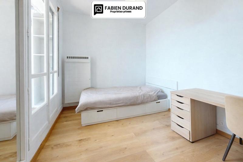 Appartement - 80 m² - 4 pièces