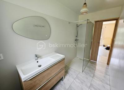 Maison - 130 m² - 7 pièces