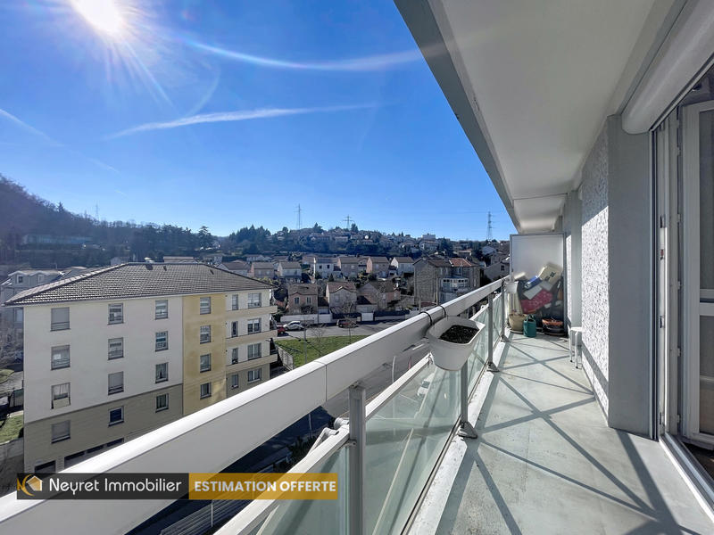 Appartement - 77 m² - 4 pièces