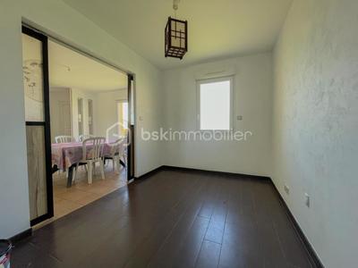 Maison - 106 m² - 6 pièces