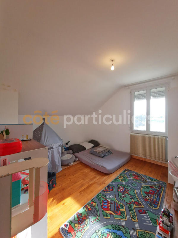 Maison - 93 m² - 4 pièces