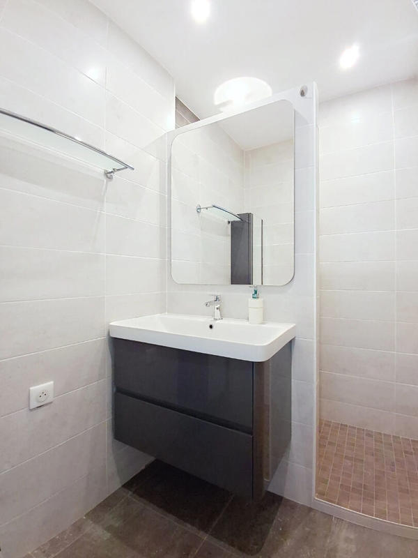 Appartement - 82 m² - 5 pièces