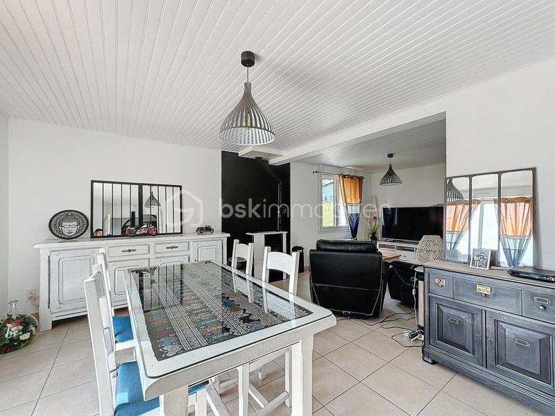 Maison de village - 101 m² - 6 pièces