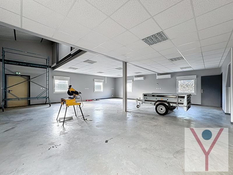 Local commercial - 284 m²