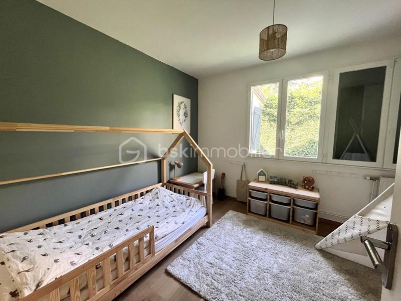 Maison - 148 m² - 9 pièces