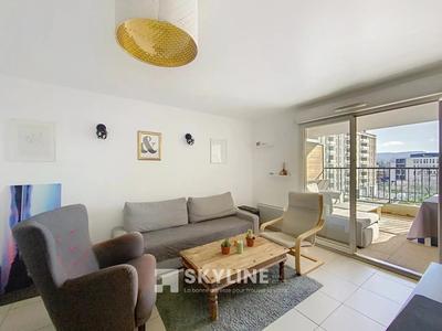 Appartement - 80 m² - 4 pièces