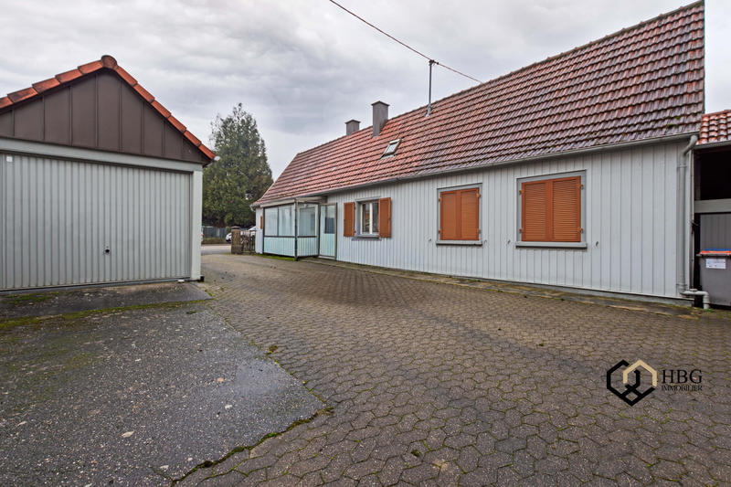 Maison - 104 m² - 5 pièces