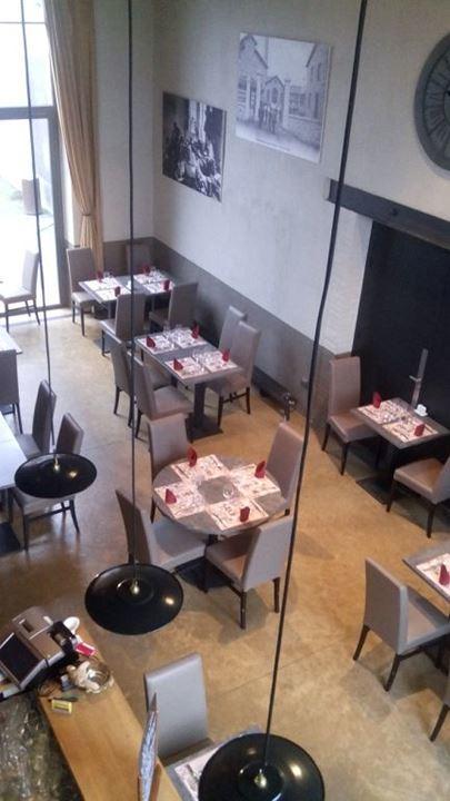 Fonds de commerce - Bureau - 140 m²