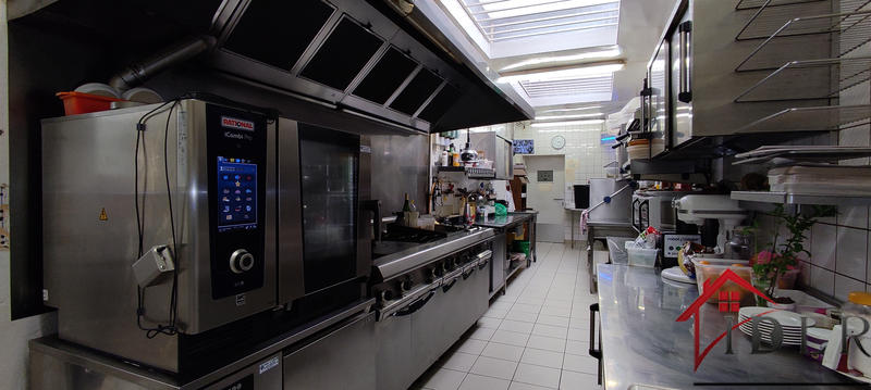 Fonds de commerce - Magasins - 630 m²