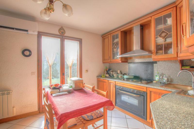 Maison - 161 m² - 6 pièces