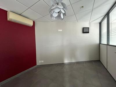Local commercial - 80 m²