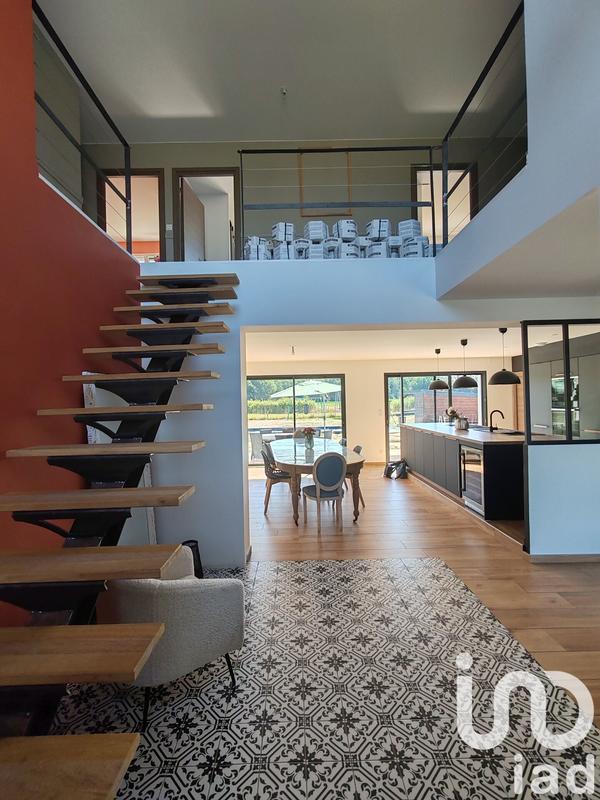 Maison de maîtres - 195 m² - 7 pièces