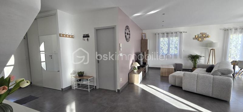 Villa - 121 m² - 5 pièces