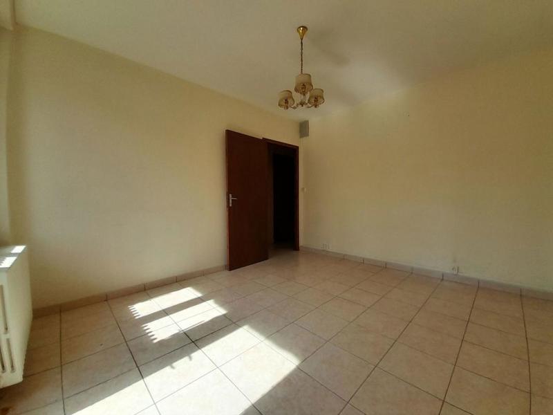 Appartement - 80 m² - 3 pièces