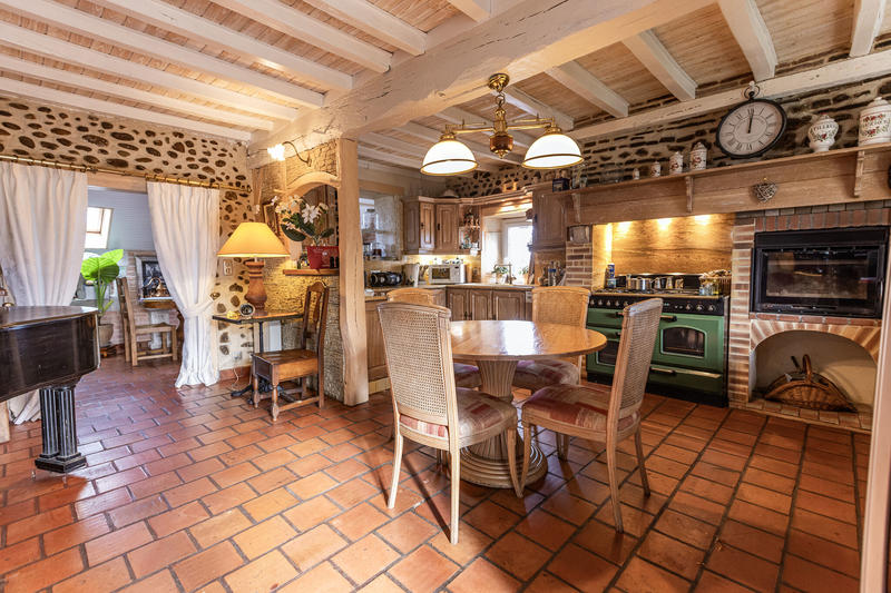 Propriété - 188 m² - 5 pièces