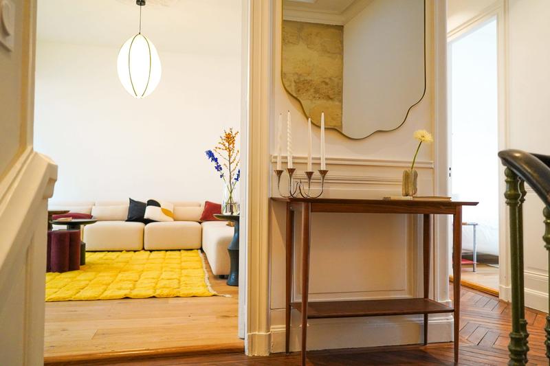 Appartement - 210 m² - 6 pièces