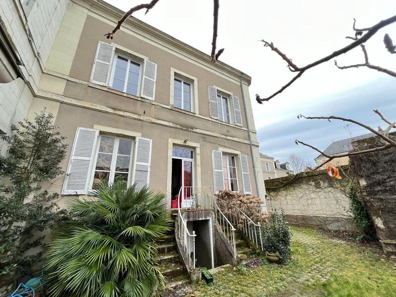 Maison ancienne - 148 m² - 9 pièces