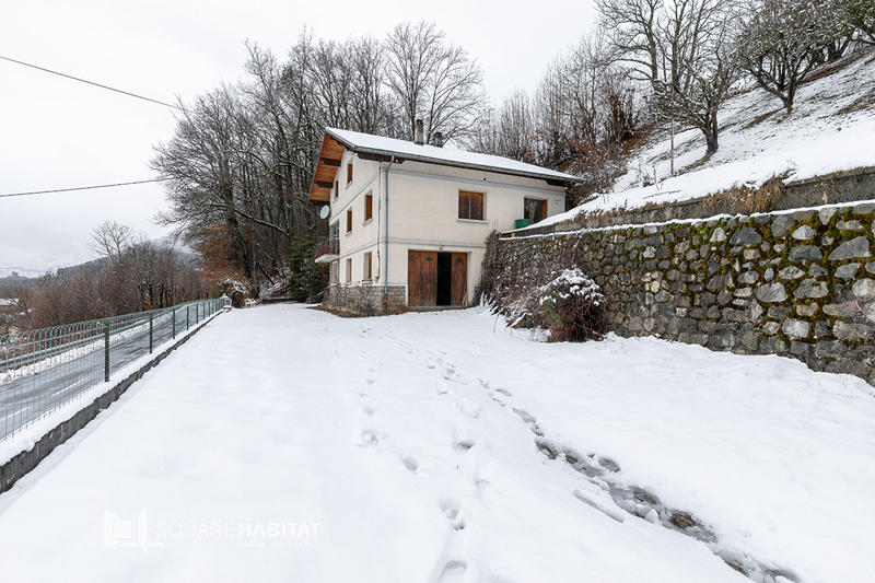 Maison - 147 m² - 7 pièces