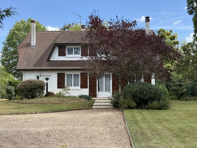 Maison - 142 m² - 7 pièces