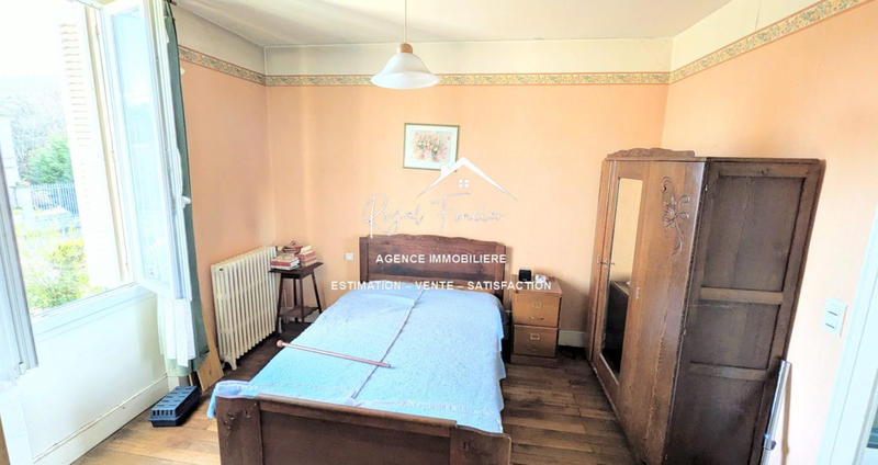 Maison - 104 m² - 5 pièces