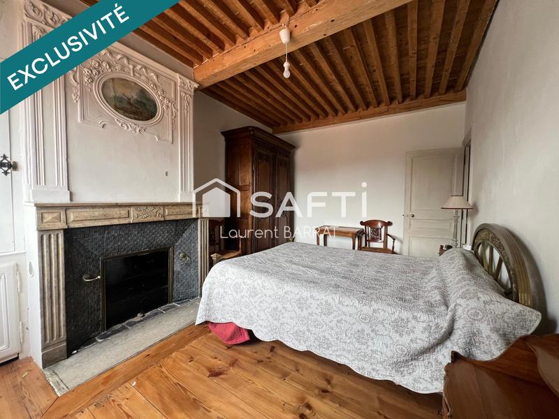 Appartement - 230 m² - 9 pièces