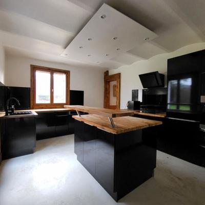 Maison - 173 m² - 7 pièces