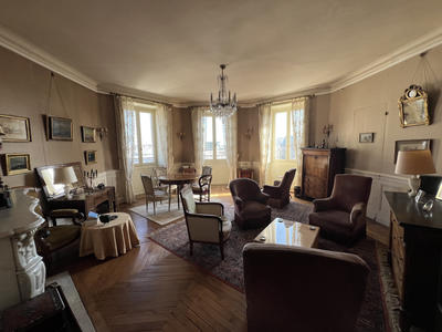 Appartement - 110 m² - 4 pièces