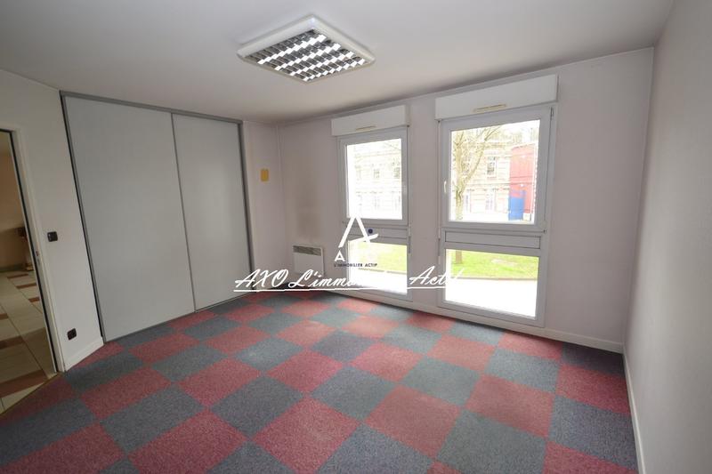 Bureau - 114 m² - 4 pièces