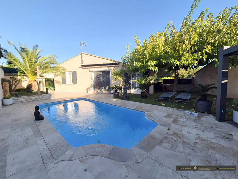 Villa - 93 m² - 4 pièces