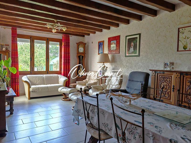 Maison - 137 m² - 6 pièces