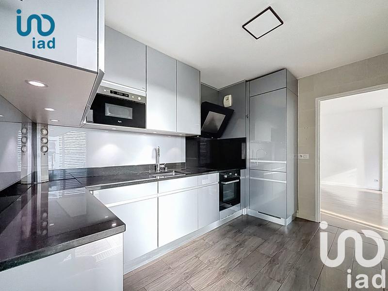 Appartement - 83 m² - 4 pièces