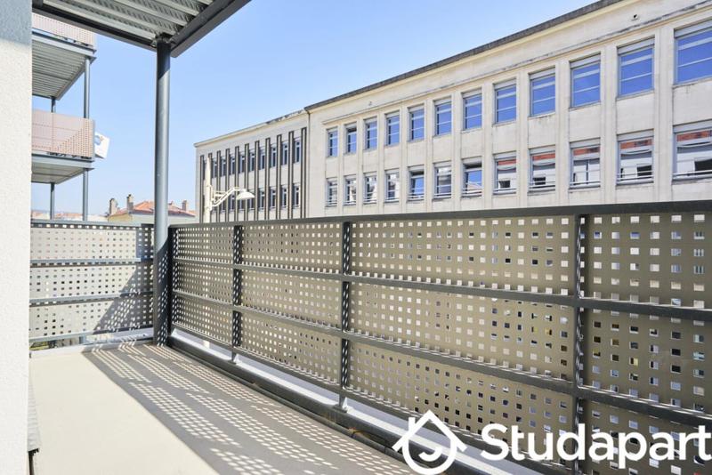 Chambre - 13 m² - 1 pièce