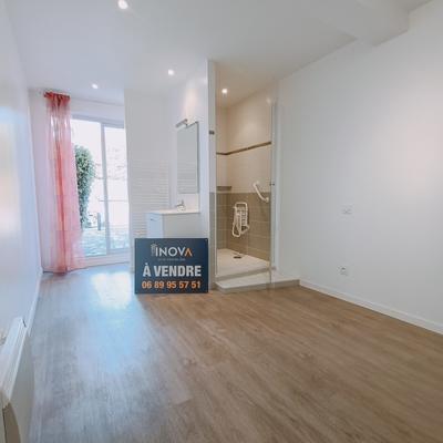 Maison - 94 m² - 5 pièces