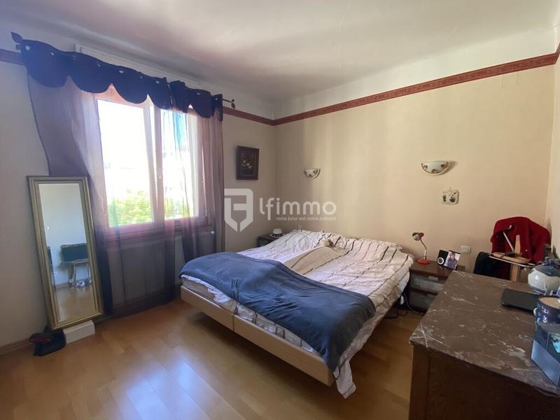 Maison - 171 m² - 7 pièces