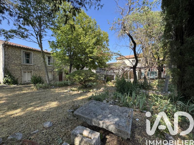 Maison - 316 m² - 8 pièces