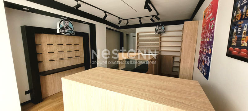 Local commercial - 45 m² - 2 pièces